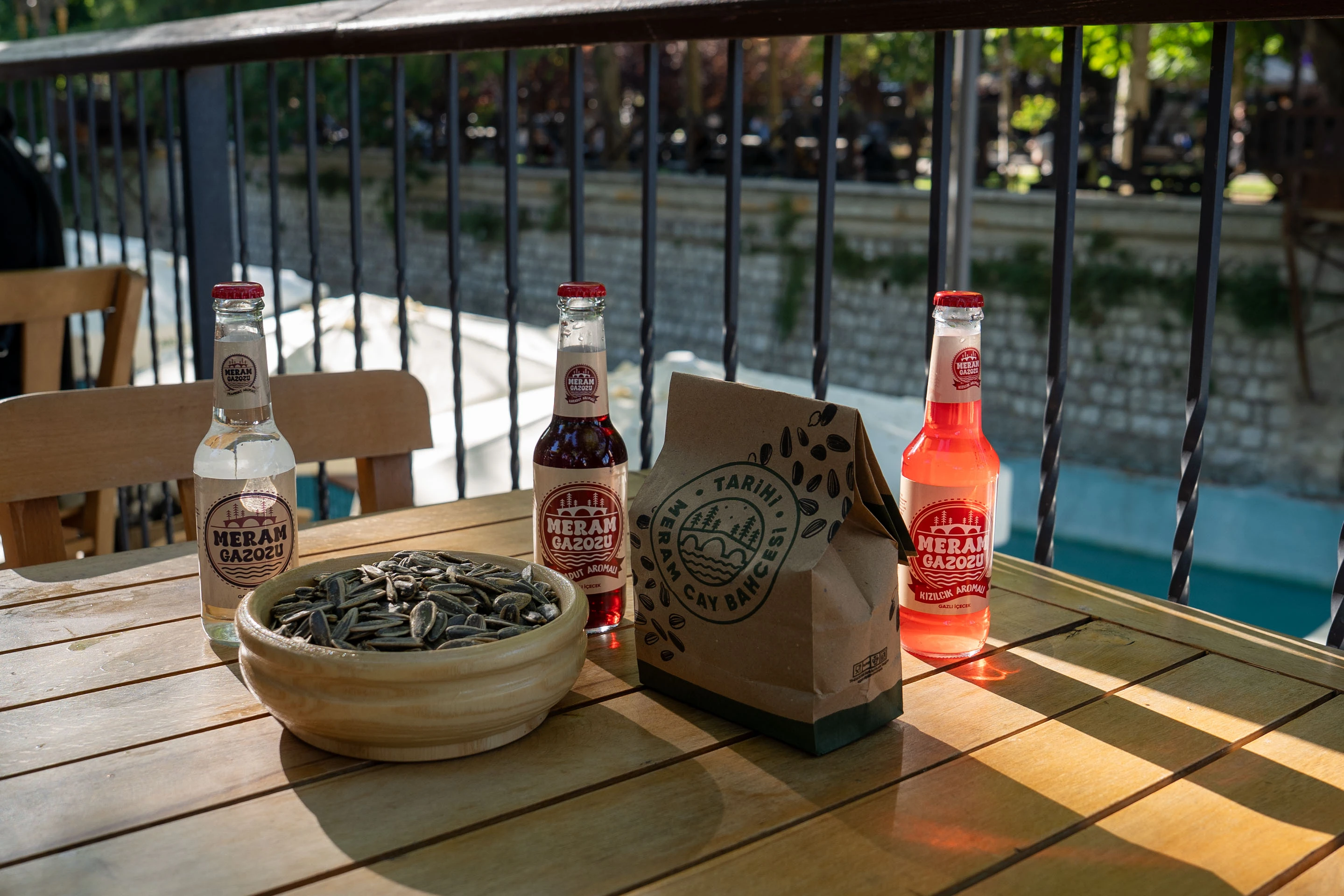 Tarihi Meram Çay Bahçesi