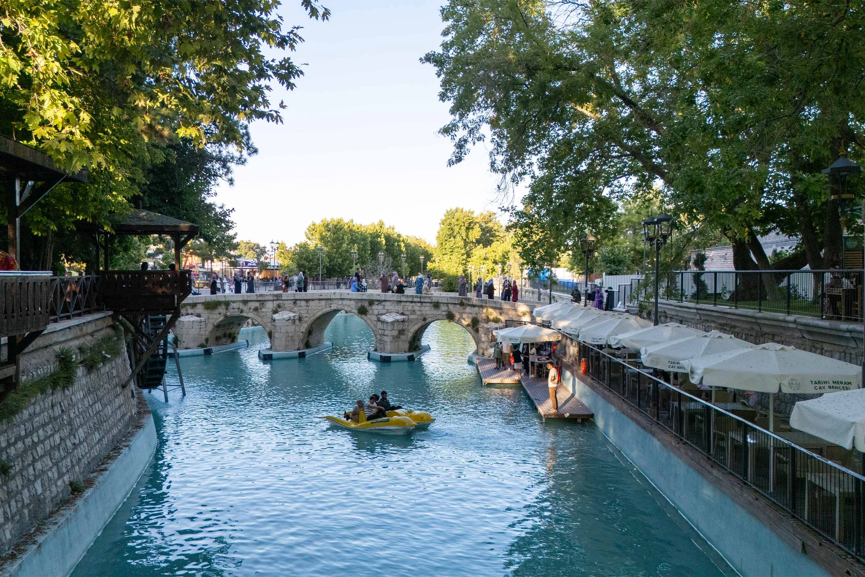 Tarihi Meram Çay Bahçesi